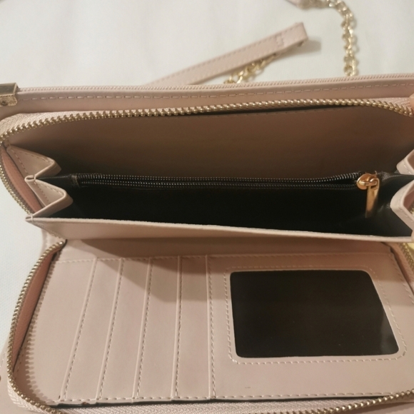 Fashion Clutch / Crossbody - Picture 5 of 14